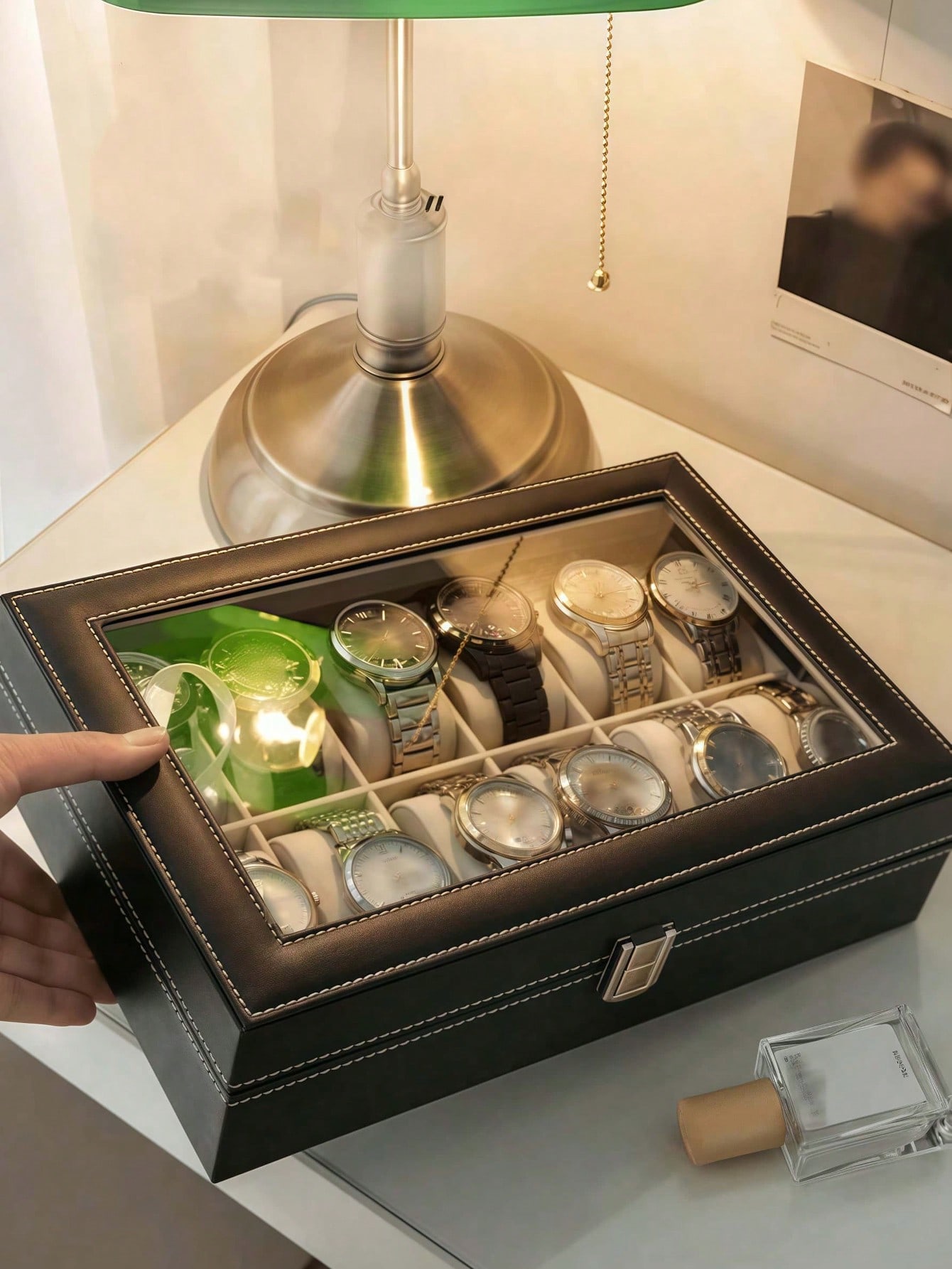 Leather Watch Box with Lock, L - Men'S Accessories Rack 评论和价格