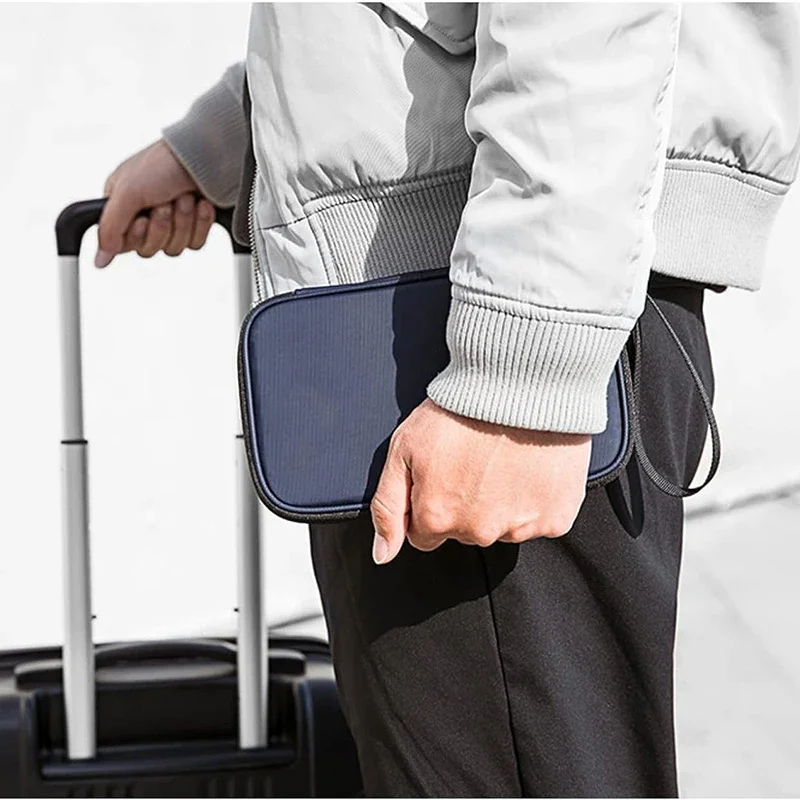 Lightweight Family Travel Pass - Men'S Accessories Rack 评论和价格